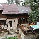 Mura With & Hot Swimming Pool Hotel *