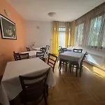 Mura With & Hot Swimming Pool * Borovets