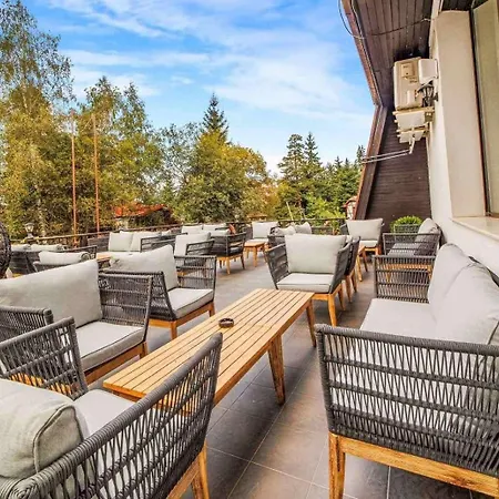 Mura With & Hot Swimming Pool Borovets