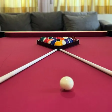 Mura With & Hot Swimming Pool Отель *