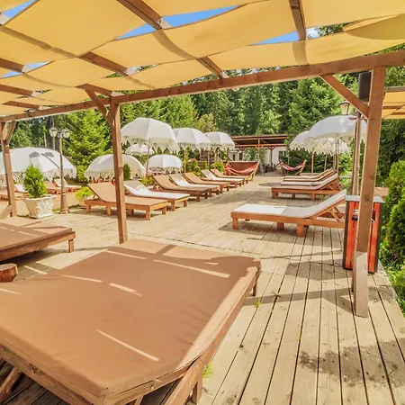 Mura With & Hot Swimming Pool