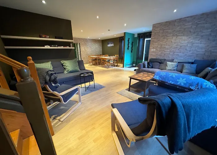 Mura With & Hot Swimming Pool Hotel Borowec