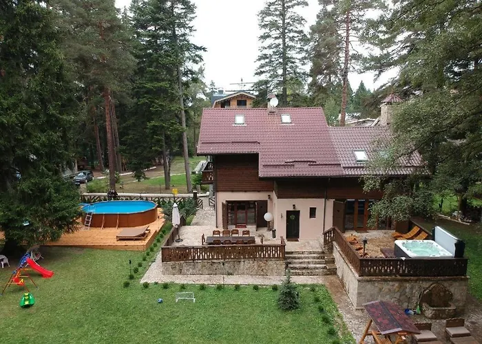 Hotel Mura With & Hot Swimming Pool