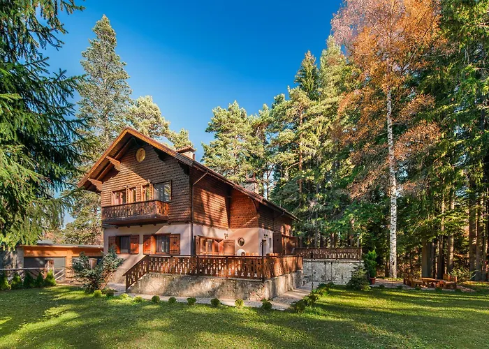 Mura With & Hot Swimming Pool Hotel