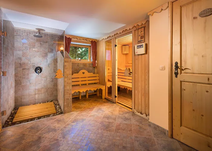 Mura With & Hot Swimming Pool * Borowec