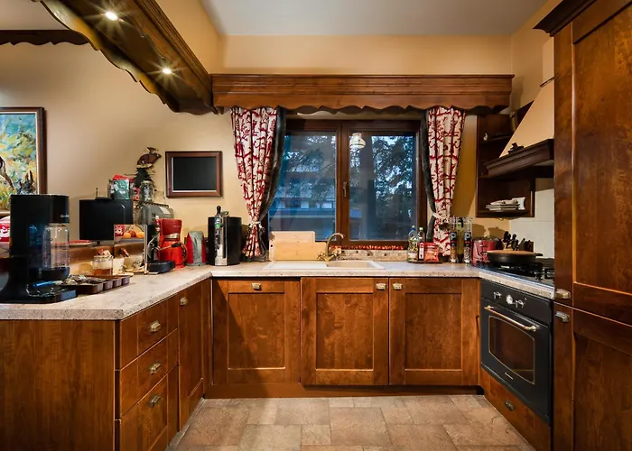 Mura With & Hot Swimming Pool