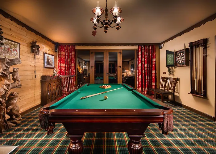 Mura With & Hot Swimming Pool Borowec