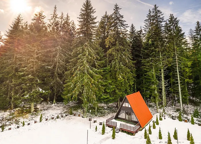 Mura With & Hot Swimming Pool Hotel *