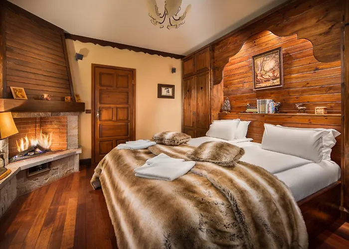 Mura With & Hot Swimming Pool Borowec