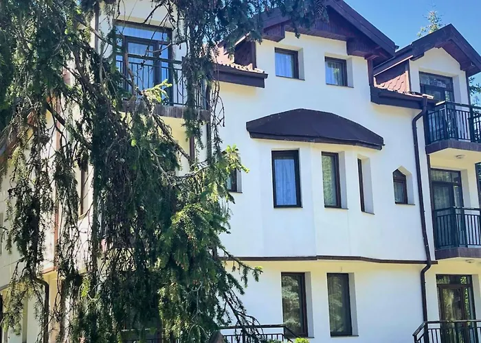 Mura With & Hot Swimming Pool *