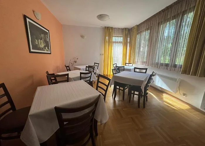 Mura With & Hot Swimming Pool * Borowec