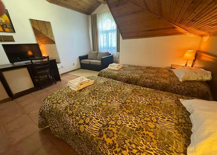 Mura With & Hot Swimming Pool *